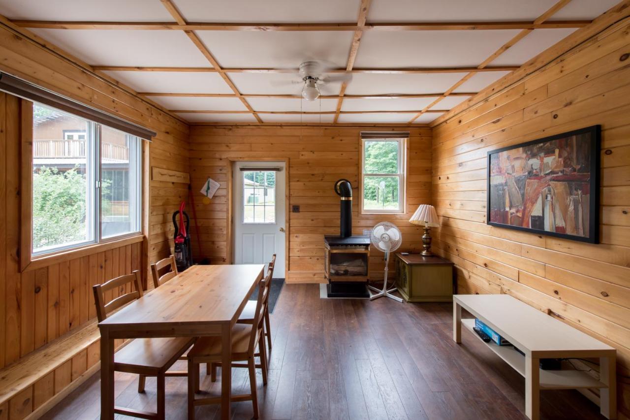 Madawaska Lodge-Cottage Esterno foto