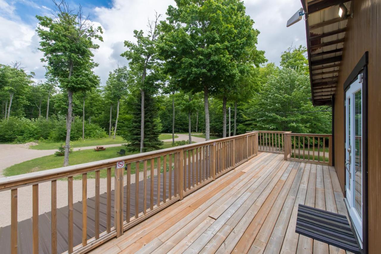 Madawaska Lodge-Cottage Esterno foto