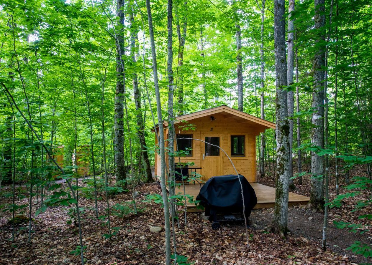 Madawaska Lodge-Cottage Esterno foto