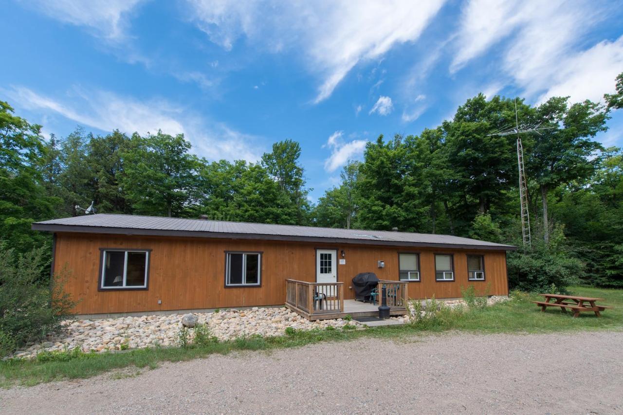 Madawaska Lodge-Cottage Esterno foto